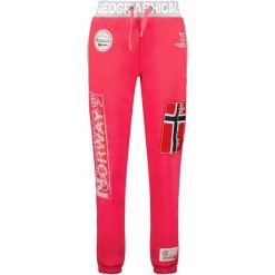 Spodnie treningowe damskie Geographical Norway Myer. Czerwone spodnie dresowe damskie Geographical Norway, bez wzorów, z bawełny, sportowe, trekkingowe. Za 155.00 zł.