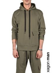 Xagon Man Bluza | MDAW10 | Mężczyzna | Wojskowa Zieleń. Zielone bluzy męskie Xagon, m, z aplikacjami, z elastanu, z kapturem. W wyprzedaży za 219.00 zł.