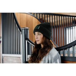 Czapka damska Kentucky Rubber. Czarne czapki damskie KENTUCKY HORSEWEAR, na zimę, bez wzorów, sportowe. Za 230.50 zł.