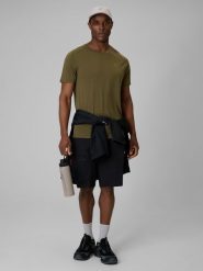 4F Spodenki trekkingowe szybkoschnące męskie - czarne XXL. Czarne szorty męskie 4F, bez wzorów, z materiału. Za 199.99 zł.