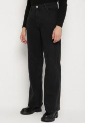 Czarne Jeansy o Szerokim Kroju z Regularnym Stanem Isomara. Czarne jeansy damskie Born2be, bez wzorów, z jeansu, eleganckie. Za 129.99 zł.