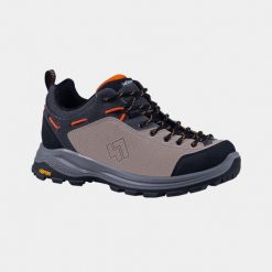 Buty trekkingowe damskie Alpinus Caulana W. Brązowe obuwie trekkingowe damskie Alpinus, z nubiku, bez zapięcia. Za 479.00 zł.