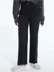 Jeansy culotte - czarny. Czarne jeansy damskie Sinsay, bez wzorów, z jeansu, z podwyższonym stanem. Za 59.99 zł.