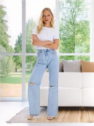 Jeansy wide leg - niebieski. Niebieskie jeansy damskie Sinsay, bez wzorów, z jeansu, z podwyższonym stanem. Za 33.99 zł.