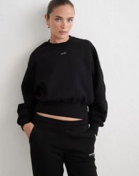 Damska bluza z dżerseju piqué, skrócona Sportif czarny. Czarne bluzy damskie Aim'n, l, bez wzorów, z bawełny, sportowe, bez ramiączek, bez kaptura. Za 387.00 zł.