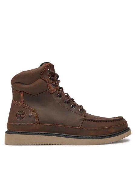 Timberland NEWMARKET MID LACE UP BOOT DARK BROWN FULL GRAIN Trzewiki męskie. Brązowe botki męskie Timberland, bez wzorów, bez obcasa, bez zapięcia. Za 429.99 zł.