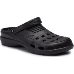 Klapki basenowe LEMIGO LEMIGOOSE 886/2M. Czarne klapki męskie Lemigo, bez wzorów, z tworzywa sztucznego, bez zapięcia. Za 39.99 zł.