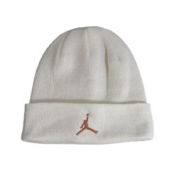 Czapka zimowa Air Jordan Cuffed Beanie White Biała - 9A0063-782. Białe czapki damskie Jordan, na zimę, bez wzorów, sportowe. Za 148.35 zł.