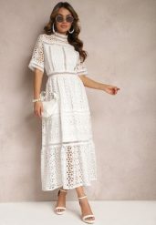 Biała Rozkloszowana Sukienka Maxi Ażurowa z Falbanką Ranilette. Białe sukienki damskie Renee, na lato, s, w ażurowe wzory, eleganckie, bez kołnierzyka, bez ramiączek, maxi, rozkloszowane. Za 139.99 zł.