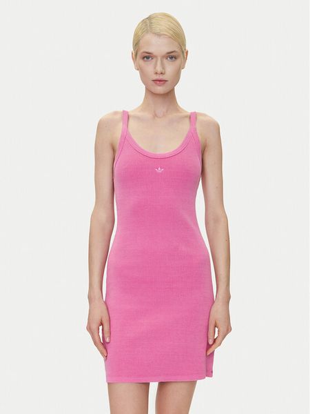 Adidas Sukienka codzienna Ribbed JI5750 Różowy Slim Fit. Czerwone sukienki damskie Adidas, na co dzień, m, bez wzorów, z bawełny, bez kołnierzyka, bez ramiączek, proste. Za 169.99 zł.
