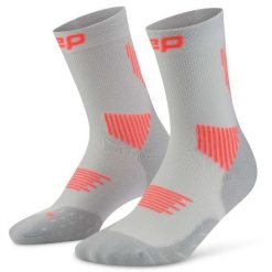 Damskie krótkie skarpety kompresyjne sportowe Core Run do połowy łydki CEP. Szare skarpetki damskie CEP, bez wzorów, z elastanu. Za 84.00 zł.