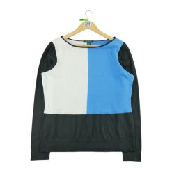Second life - Damski czarny jedwabny sweter - Stan bardzo dobry. Czarne swetry nierozpinane damskie Ralph Lauren, bez wzorów, z jedwabiu, sportowe, bez kołnierzyka, bez ramiączek. Za 149.06 zł.