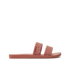Klapki damskie Ipanema Renda II. Czerwone klapki damskie Ipanema, bez wzorów, bez obcasa, bez zapięcia. Za 69.99 zł.