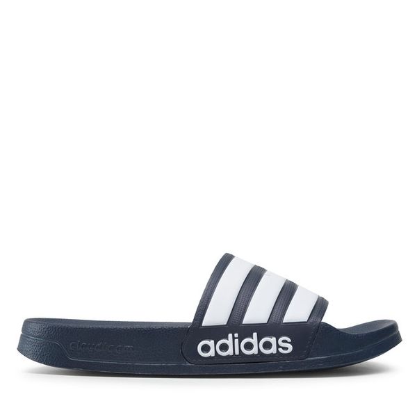 Klapki adidas. Niebieskie klapki damskie Adidas, bez wzorów, sportowe, bez obcasa, bez zapięcia. Za 89.99 zł.