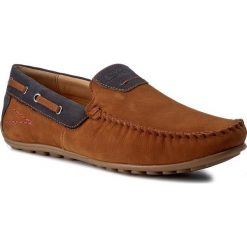 Półbuty LASOCKI FOR MEN MB-JURA-01. Brązowe półbuty męskie Lasocki For Men, bez wzorów, z nubiku, bez obcasa, bez zapięcia. W wyprzedaży za 94.98 zł.