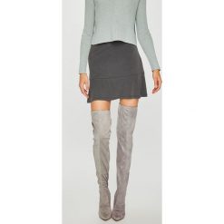 Review - Spódnica. Szare spódnice damskie Review, na co dzień, l, bez wzorów, z dzianiny, casualowe, mini, proste. W wyprzedaży za 59.90 zł.