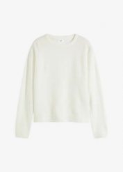 Sweter oversize. Niebieskie swetry nierozpinane damskie bonprix, bez wzorów, bez kołnierzyka, bez ramiączek. Za 82.99 zł.