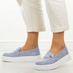 Niebieskie skórzane półbuty damskie Vinceza 93218. Niebieskie półbuty damskie VINCEZA, na lato, bez wzorów, z jeansu, eleganckie, bez obcasa, bez zapięcia. Za 219.00 zł.