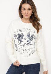 Jasnobeżowy Sweter z Ozdobnym Haftem z Przodu Minavira. Brązowe swetry nierozpinane damskie Born2be, uniwersalny, bez wzorów, z jeansu, eleganckie, bez kołnierzyka, bez ramiączek. Za 159.99 zł.