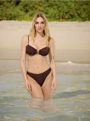 Góra od bikini - brązowy. Brązowe stroje kąpielowe damskie Sinsay, l, bez wzorów, z materiału. W wyprzedaży za 14.99 zł.