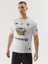 4F Koszulka klubowa wyjazdowa z sezonu 2023/24 męska 4F x Piast Gliwice - biała 3XL. Białe t-shirty męskie 4F, m, bez wzorów, z dzianiny, bez kołnierzyka, bez ramiączek. W wyprzedaży za 149.99 zł.