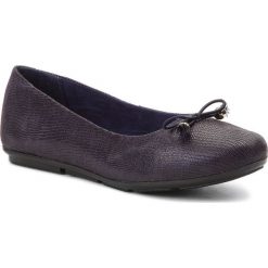 Baleriny LASOCKI OCE-MELA-03. Niebieskie balerinki damskie Lasocki, bez wzorów, ze skóry, bez obcasa, bez zapięcia. W wyprzedaży za 99.99 zł.
