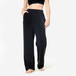 Spodnie Modal 500. Czarne szorty damskie STAREVER, bez wzorów, z elastanu, sportowe. Za 179.99 zł.