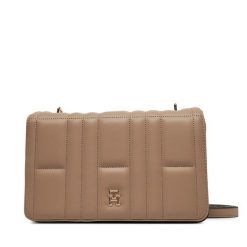 Torebka Tommy Hilfiger. Brązowe listonoszki damskie Tommy Hilfiger, bez wzorów, bez dodatków. Za 529.99 zł.