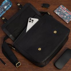 Torba męska skórzana na laptopa ramię komputer duża czarna Beltimore N16. Czarne torby na laptopa damskie bez wzorów. Za 269.99 zł.