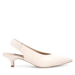 Czółenka GINO ROSSI. Białe czółenka damskie Gino Rossi, bez wzorów, bez obcasa, bez zapięcia. Za 209.99 zł.
