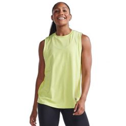 Damski tank top 2XU Motion Sport Mesh. Białe koszulki sportowe damskie 2XU, bez wzorów, z meshu, bez ramiączek, na fitness i siłownię. Za 255.00 zł.