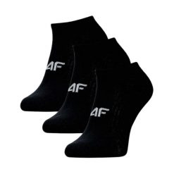 Skarpety damskie 4F 3-pack no-show. Czarne skarpetki damskie 4F, z aplikacjami, z bawełny. Za 42.99 zł.
