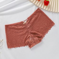 Majtki koronkowe z sznurowaniem eleganckie na co dzień Aylin. Brązowe majtki damskie Intica, z koronki. Za 59.00 zł.