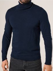 Sweter z golfem - granatowy. Niebieskie swetry męskie Sinsay, l, bez wzorów, klasyczne, bez kołnierzyka, bez ramiączek. Za 49.99 zł.