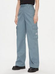 Calvin Klein Jeans Spodnie cargo Cargo Pant J20J222607 Niebieski Regular Fit. Niebieskie spodnie materiałowe damskie Calvin Klein Jeans, bez wzorów, z bawełny. Za 309.99 zł.