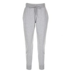 Spodnie treningowe damskie Skechers Restful Jogger. Czerwone spodnie dresowe damskie Skechers, bez wzorów, z dresówki, sportowe, trekkingowe. Za 159.99 zł.