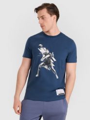 4F T-shirt regular z nadrukiem siatkarskim męski - granatowy XXL. Niebieskie koszulki sportowe męskie 4F, l, bez wzorów, z bawełny, bez ramiączek, do siatkówki. Za 69.99 zł.