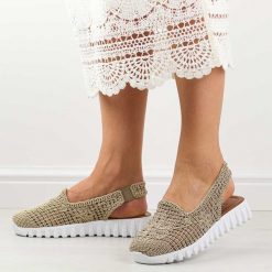 Beżowe plecione sandały, buty damskie T.Sokolski 806. Brązowe obuwie sportowe damskie Sokolski, bez wzorów, z tkaniny, bez zapięcia. Za 179.00 zł.