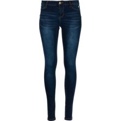 Desigual jeansy damskie Kentya 28 ciemnoniebieski. Niebieskie jeansy damskie Desigual, bez wzorów, z jeansu. W wyprzedaży za 169.00 zł.