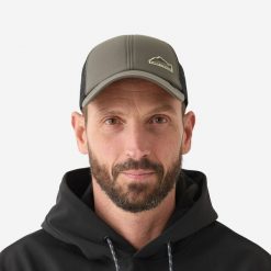 Czapka z daszkiem Caperlan 500. Brązowe czapki damskie CAPERLAN, bez wzorów, sportowe. Za 39.99 zł.