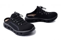 RIEKER M6091-00 black, klapki damskie. Czarne klapki damskie Rieker, na lato, bez wzorów, bez obcasa, bez zapięcia. Za 319.90 zł.