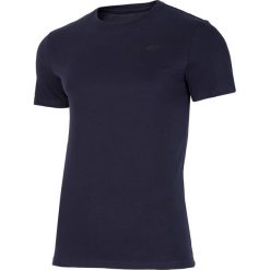 T-shirt męski TSM300 - granat. T-shirty męskie 4F, m, bez wzorów, bez kołnierzyka, bez ramiączek. Za 39.99 zł.