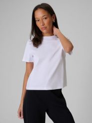 4F T-shirt regular gładki damski - biały XL. Białe t-shirty damskie 4F, uniwersalny, bez wzorów, z materiału, bez kołnierzyka, bez ramiączek. Za 79.99 zł.