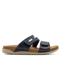 Klapki Inblu. Niebieskie klapki damskie Inblu, bez wzorów, bez obcasa, bez zapięcia. Za 139.99 zł.