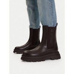 Sztyblety G-Star. Brązowe botki damskie G-Star, bez wzorów, retro, bez obcasa, na płaskiej podeszwie, bez zapięcia. Za 269.99 zł.