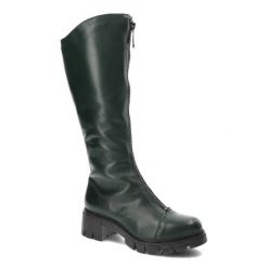 Zielone Kozaki Simen Modne Wygodne Buty Damskie. Zielone kozaki damskie Simen, na zimę, bez wzorów, ze skóry, przed kolano, bez obcasa, bez zapięcia. Za 519.00 zł.