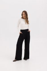SPODNIE JANE CZARNE S - Flawless. Czarne spodnie materiałowe damskie Flawless, bez wzorów, z wiskozy, eleganckie, z podwyższonym stanem. Za 360.00 zł.