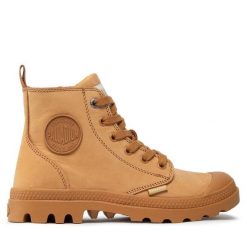 Trapery Palladium. Brązowe trapery damskie Palladium, bez zapięcia. Za 549.99 zł.
