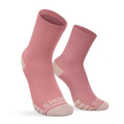 Skarpetki gravel Kolarstwo Siroko GS1 Red. Czerwone skarpetki damskie SIROKO, bez wzorów, z tkaniny. W wyprzedaży za 61.95 zł.