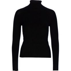 Sweter w kolorze czarnym. Czarne swetry nierozpinane damskie L'Univers du cachemire, m, bez wzorów, z bawełny, bez kołnierzyka, bez ramiączek. W wyprzedaży za 139.95 zł.